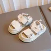 Sandals Childrens Sports 2023 Summer New Korean EditionソフトソールアンチスリップボーイズビーチシューズガールズH240507