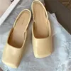 Kleding schoenen naaimelijnen voor dames vierkante tenen dames lage hakken vrouwelijke sandalen rugriem zapatos de mujer pu lederen chassure femme