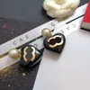 Designer Black Heart-Shaped Earrings Exquisite 18k Gold-Plated Fashionable Temperament High-Quality Female Earrings High-Quality Pearl Gift Earring Box