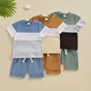 Kläder sätter barn baby pojkar sommar bomull lapptäcke färg kort ärm t-shirts topps+dragstring shorts strandspårar h240507