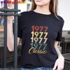 Kvinnors t-shirt het försäljning anpassad tacksägelse dag bästa nuvarande tee tröjor 1977 klassisk 44 år gammal födelsedag tshirt kvinnor mammas dag gåva t-shirt d240507