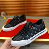 Chaussures nouvelles européennes pour hommes en cuir authentique chaussures décontractées tendance imprimer des chaussures de skateboard