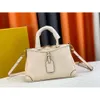 Ladies Classic Novo 3A Luxurys Designers Bags