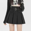 Röcke Womens Frühlings- und Herbst Koreanische Mode süße kurze Rock -Design Tasche Grey Black Belt Sexy Mini Fold Ski Akademie Stil Q240507
