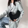 Omuz çantaları kadınlar çanta sert deri torba kalp tasarım çanta kadın küçük debriyaj moda zinciri crossbody bayan