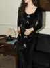 Sukienki swobodne luksusowy damski kokardka damska sukienka midi vintage velvet kwadratowy kołnierz długi rękaw 2024 wiosna jesień czarny atrament 3d113