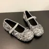 Sapatos casuais Flatsshoes Bowtie Mary Janes Women 2024 Fashion Round Toe Feminino Glitter Rhinestone calçados elegantes para femininos lantejoulas