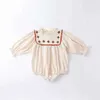 Rompers New Spring Autumn Baby Girl Sweet Bodysuit White/Brown Embroidery Agaric Edge Collar Puff Sleeve Jumpsuit Newborn Clothes H240507