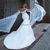 Abiti da sposa sirena 2024 Illuse Side Appliques Lace Boho Bridals Arabic Dubai Fairytale Bohémien Bride Dress Elfo Civil Country Robe Mariage Elegant