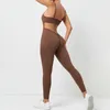 Les combinaisons pour femmes serre les Sexy Backless Scrunch Butt Sporty Jumpy Femme Gym Salopes avec effet push up Effet respirant White Sports Jumpsuit T240507