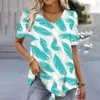 Kvinnors t-shirt trendig fjäder 3D tryckt t-shirts sommar V-ringning toppar korta sles mode lösa tees skjorta för damer heta försäljning kläder s-5xl d240507
