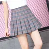 Jupes Brown jupe dames 2022 Vêtements d'été Womens High taille Harajuku coréen noir mini robe plissée ÉCOLLE GIRLES UNIFIFIQUE Q2405071