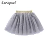 Tutu Dress Fashion Fashion Kids Girls Mesh Faldas de Princesa Pretty Stars Fluorescencia Floral Pleated Tutu Bordado Bordado Lace Faldas Dance Clother D240507