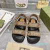 Designer Femmes Sandales Femmes Broidered Sandal Toile Web Platform Plateforme Flats Chunky Mule Spring Summer Mules Beach Slipper Sand Sand Beach Slingback