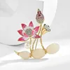 Brooches Fashion Pearl Lotus Crystal for Women Badges Men Badges Robe décontractée Fleur Fleur Shining Boutique épingles bijoux