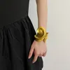 Bangle overdreven metaal onregelmatige spiraalvormige draaikolk geometrische verstelbare armbandbanden voor vrouwen meisjes vintage zware sieraden geschenken