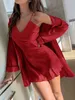 Sleep Sleep Lounge Simple Satin Night Robe Ensemble en V V, Spaghetti Spaghetti Robe de maison à manches longues avec une ceinture pour femmes Loungewear Sleepwea