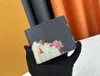 Fashion Designer passport holder purse Quality Leather Flower Men card holder Wallet Two Fold Card Clip Multiple Bag M60410 Classic cross pattern Money Purse M40452