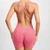 Le tute da donna si scatenano sexy senza schiena scricchiolio di tuta stretta solleva la tuta da gioco da gioco da donna Gener estate in palestra Short One Pieces Set T240507