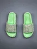 Designer Sandalen Nieuwe Hot Beroemde slippers geborduurd geprinte jelly rubber lederen slippers Summer Beach schoenen Loafers blauw roze groen 7 stijlen glijbanen