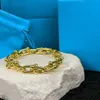 Projektantka bransoletka luksusowe kobiety mężczyźni urocze para łańcuch biżuterii klamra kształt bardzo dobry prezenty walentynkowe i prezent urodzinowy