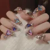 Faux ongles 24pcs Grand design cristallin faux ongles paillettes couleur amour coeur strats artificiels ongles pour les filles appuyez sur les ongles patch t240507