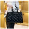 CF CC Chanells Collection Diamond Sac Répartiment Pu Black PU PACHER TOTEBAG SPANCHES MAINS POCKETS POCKE STRAP AMOVABLE POCKE