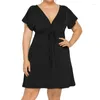 Robes de taille plus femme robe 2024 mode V cou de cou back sans manches courtes à manches courtes à manches hautes lacets vers le haut