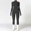 Kvinnors jumpsuits Rompers Leisure Sport Jumpsuit Kvinnor Sportkläder Autumn Winter Long Slve Zipper Velvet Warm Gym Övergripande kläder One Piece T240507