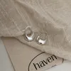 Boucles d'oreilles cerceaux Shanice S925 Géométrique en argent sterling pour les femmes simples d'eau lisse Chunky Huggie