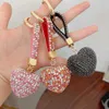 Keychains Bedanyards Luxo Luxo Multi-Color Love Heart Keychain Full Rhinestone liga Rings Key Women Bolsa Pingente Creative Key Corrente