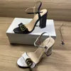 Klassische Sandalen mit hohen Heeled Sandalen Kleid Womens Sandal Designer Heels 100% Leder Tanzschuh Wildleder Lady Metalgürtel Schnalle Frau Dicke Absatzschuhe Großgröße 34-40-41-42 mit Schachtel