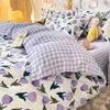 Literie sets de style litière de style non remplies violet tulip à la mode à la couette couvercle plate feuilles d'oreiller garçons lin lin lit simple j240507