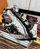 Cashmury Cashmere Silk Scarf Designer Scarf SCARF L Brand Letter Stampa Donna Scarpe Anello Scarf Sciame grande Stampa contrastante in bianco e nero