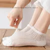 Chaussettes de femmes 1 à 4 paires de coton en maille confortable pour porter une taille à la taille des accessoires de vêtements non glissants respirants