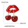 Émail créatif Red Lips Broques de cerisier pour femmes Pinses personnalisées unisexes Cadeaux accessoires de fête décontractés 240507