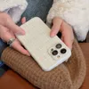 Autunno e inverno Plush Fragrant Style Adatto per iPhone 15 Pro Max Phone Case 14/13 Plus con pellicola per lenti Copertura completa 12