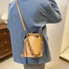 Torba bardzo luksusowe kobiety skórzane torby kubełkowe vintage łańcuchowe torebki na ramię