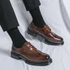 Brogue Deri Busniess Erkekler Resmi Elbise Oxfords Moda Ofis Beyefendi Yemek Ayakkabı Schoenen Heren