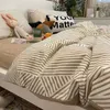 Bettwäsche Sets Neue Zebras Bettwäsche Set Kinder Erwachsene Twin Full Queen Bett Flachblatt koreanische Stil Bettdecke Kissenbezug ohne Füllstreifen Bett Leinen J240507