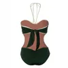 Swimwear Women 2024 Green Halter Neck One Piece Sweins et couvre la mode Couleur solide Bikini de luxe Chaisseur de bain de luxe