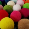 Toys 30pcs 3cm Boules de jouets de chat coloré chaton pom pom