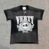 T-shirts masculins Vertabrae University Black Retro Retro Lavé Old Short