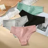 Culotte de femmes Cinvik 3pcs Coton Femmes sous-vêtements doux sous-vêtements Couleur solide pour femmes sous-vêtements2405