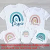 Familjsmatchande kläder Rainbow Family Matching Outfit Papa Mama and Me Family Shirt Fashion Baby Bodysuits Brother Sisters Family Life Outfits Look D240507