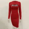 Casual jurken Bangniweigou Winterkist Hollow Out Bodycon mini -jurk voor vrouwen lange mouw dunne fleece kantoorfeestje mantel zwart rood