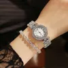 Roman Pattern Diamond Quartz Armband Women's Watch