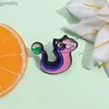 Broches broches choux houx de serpent émail pin de dessin animé épingle de poitrine animale flip couche accessoires accessoires bijoux vêtements pin de sac à dos pour amis wx