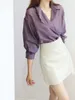 Blouses des femmes 2024 Spring Femmes Rayon Bureau Lady Smooth Smooth Bromed Shirts Tempérament Simple Long Manchet Fin Loose Tops