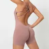 Le tute da donna si scatenano sexy senza schiena scricchiolio di tuta stretta solleva la tuta da gioco da gioco da donna Gener estate in palestra Short One Pieces Set T240507